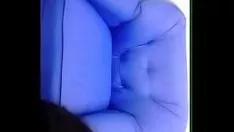 Putar Orang kaya latina she-bops di webcam