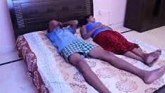 تشغيل المتقيحة bhabi fucworld-beater التماس الجنس المداعبة في متن الطائرة