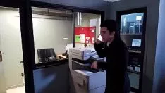 再生 ナルコスの動画ショー