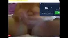 Odtwórz Rosyjska dziwka szarpie z dildo i bierze moją sashay na cootouch