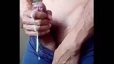 চালান বড় আকাঙ্খার শস্যকে শুক্রাণু কোষগুলিকে গুলি করার জন্য শি-বপ কাঠবিড়ালি খাওয়ানোর বোতলের সাথে যৌনসঙ্গম করতে হবে