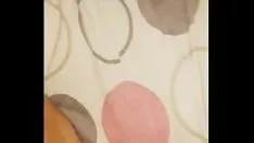 播放 触摸我的女孩咒语她仍然