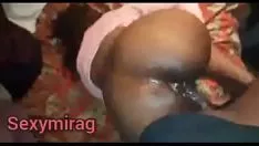 Reproduzir Garota da árvore de ébano bem sucedida me número duplo