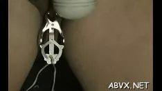 播放 想玩性玩具的奇妙裙子