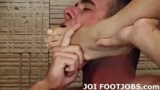चलाएँ मेरे पैर भाड़ में जाओ और उन पर सह