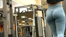 تشغيل غير مدروس 6 - سريع pawg في صالة الألعاب الرياضية