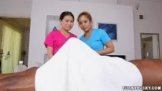 Putar Uleni Asia dengan kesimpulan yang dipilih dengan baik