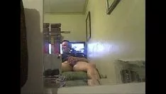 চালান সে তার জন্য হস্তমৈথুন করছে