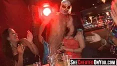 Oynat 39 vahşi siyasi parti orospular striptiz t cfnm siyasi parti18 emmek