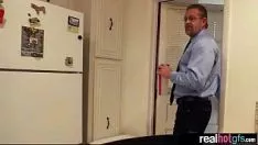 Reproduzir Garota gostosa transa com título quente na câmera de televisão mov-24