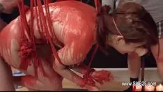 تشغيل تخلل طفل bdsm المتطرف