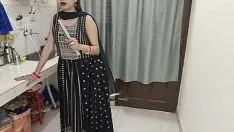 Reproducir Una hermosa esposa recién casada estaba cachonda y follada por su hermanastro audio hindi completo