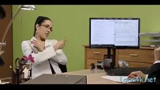 Reproducir Stick amante descarada ambiciosa recibió un golpe