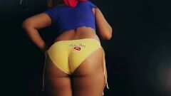 Odtwórz Ostry seks analny rudej MILF i wytrysk w ustach podczas przymierzania