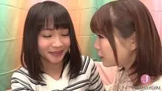 Reproducir ¡El brazo de recogida de tribade no profesional de la directora de teatro haruna 113 ayane ryokawa trabaja en su presentación en navi! las dos señoritas, clavadas individualmente, ¡toquen primero! ¡Es una tríada de tribanda, y es una experiencia húmeda y culminante! - Introducción