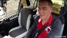 Riproduci Taxi cecoslovacco 3