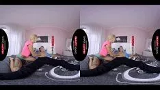 播放 Worlddevotees - 小楼梯尝试 orifice vr