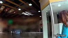 Odtwórz Magnetyczna czechosłowacka prawdziwa miłość zostaje zaproszona na promenadę i zerżnięta w pov